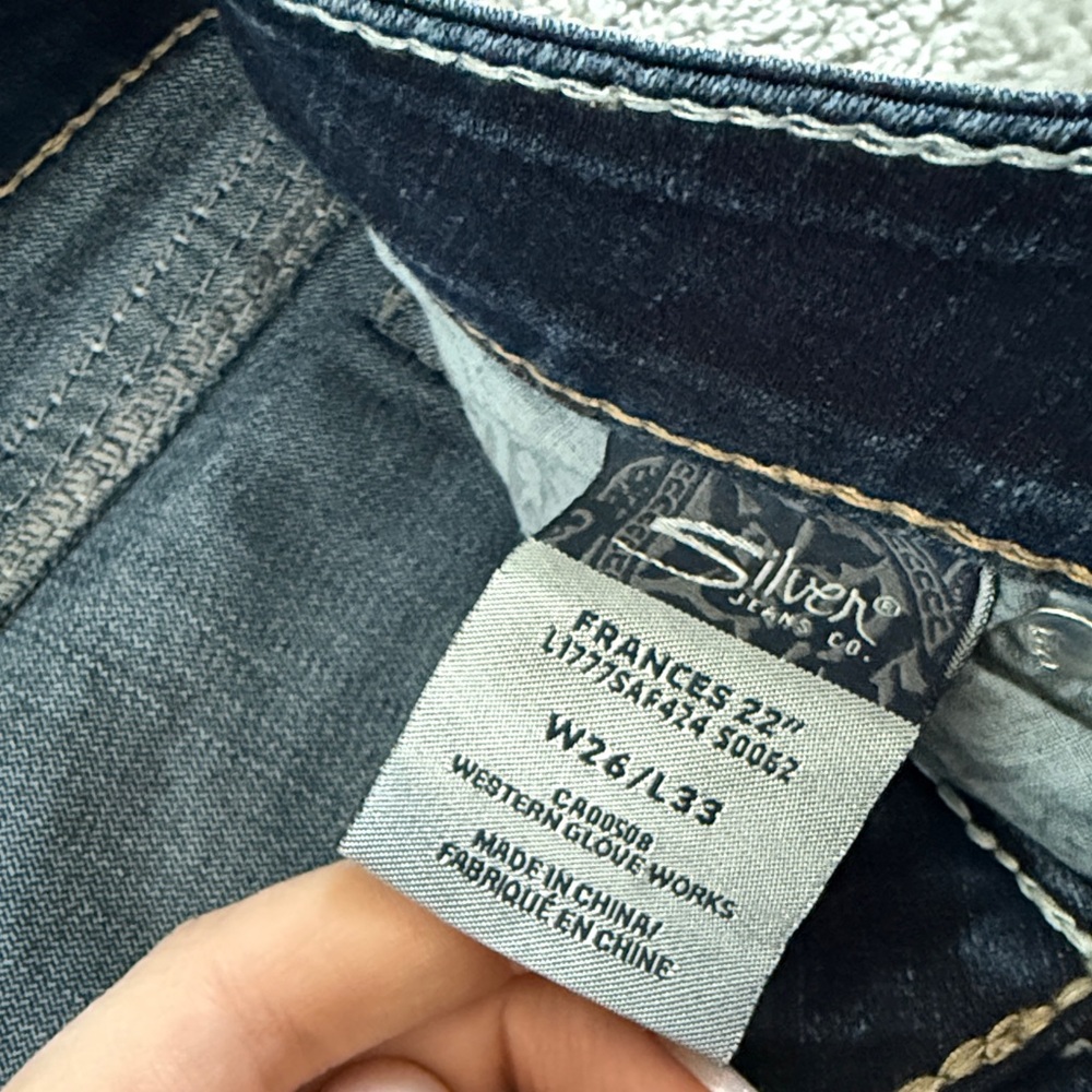 Silver Jeans Frances 22” 26x33 - Picture 4 of 4